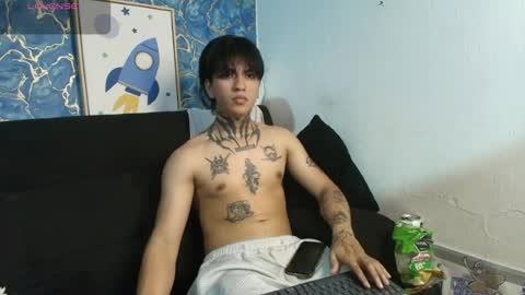 Snapshot of tessarion_black chatting on June 2, 4:25 am Tessarion online show from June 2, 4:25 am