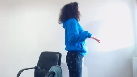 Snapshot of tessnaughty chatting on February 7, 11:23 am naughty tess online show from February 7, 11:23 am