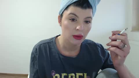 Snapshot of tessnaughty chatting on February 28, 8:31 am naughty tess online show from February 28, 8:31 am