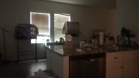 Snapshot of texas_blonde chatting on March 6, 2:13 pm Daphne Summers online show from March 6, 2:13 pm