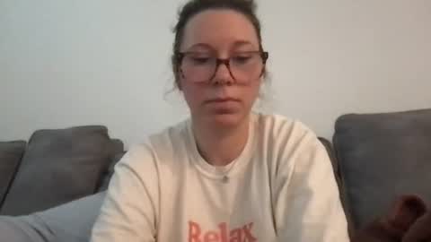 Snapshot of texas_blonde chatting on July 3, 8:26 pm Daphne Summers online show from July 3, 8:26 pm