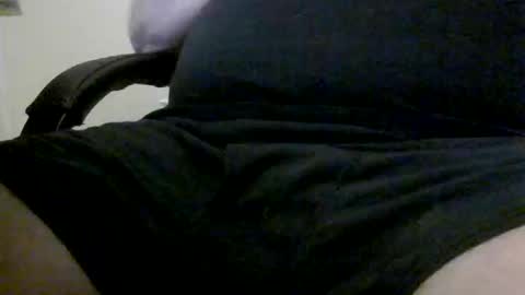 Snapshot of texashornyguy chatting on November 7, 3:28 am Horny Guy online show from November 7, 3:28 am