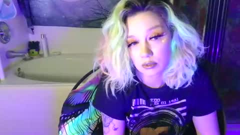 Snapshot of texaspregogrllll chatting on May 27, 1:19 pm TEXASGIRLLLL online show from May 27, 1:19 pm