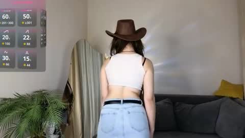 Teya online show from November 17, 10:04 pm