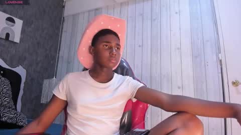 teylor_lovee online show from January 11, 9:09 pm