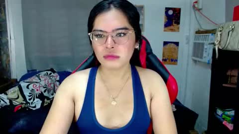 tgirlselena online show from February 9, 12:47 am