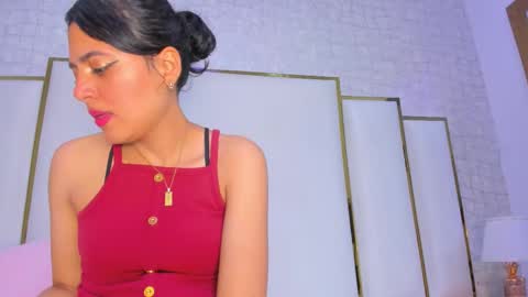 Snapshot of thalia888_ chatting on November 30, 7:07 pm thalia888_ online show from November 30, 7:07 pm