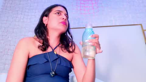 thalia888_ online show from June 1, 7:04 pm