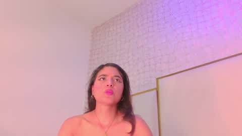 thalia888_ online show from June 15, 7:05 pm