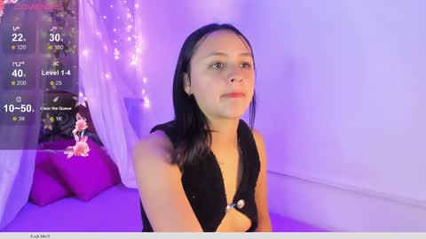 Snapshot of thalia_ecos chatting on May 14, 7:53 pm thalia_ecos online show from May 14, 7:53 pm