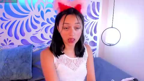 Snapshot of thalia_ecos chatting on June 10, 3:22 pm thalia_ecos online show from June 10, 3:22 pm