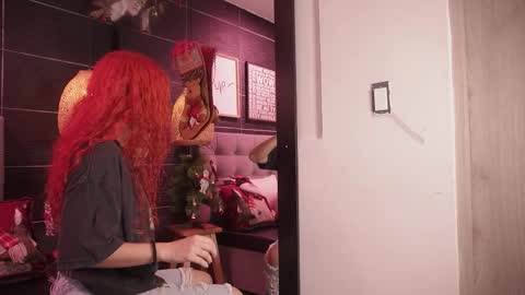 Thalia online show from December 22, 12:57 pm