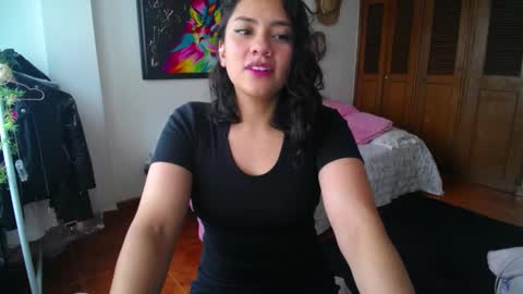    online show from December 4, 7:34 pm