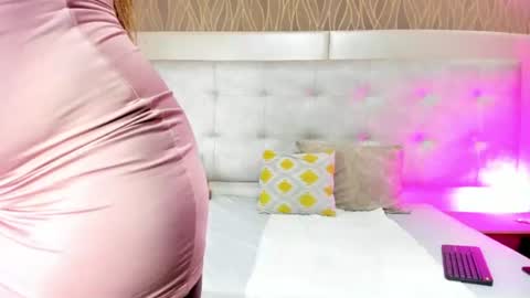 ThaliaWest online show from June 13, 11:52 am