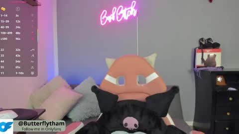 thamara_cooper_ online show from April 29, 6:03 pm