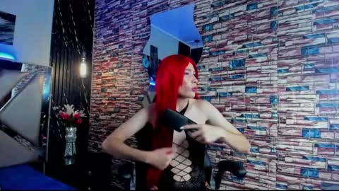 thamara_roberts online show from May 3, 8:26 pm