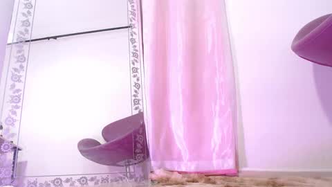   online show from December 2, 1:22 am