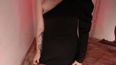   online show from June 24, 1:26 am