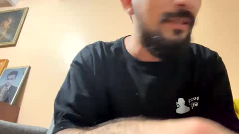 Snapshot of thamasleal chatting on October 17, 6:49 am thamasleal online show from October 17, 6:49 am