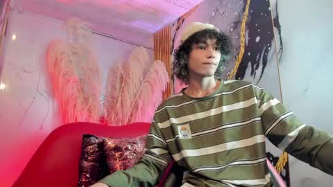 thanier_18 online show from June 2, 3:41 am