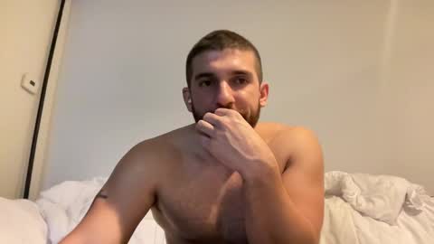 Snapshot of that_one_guy_from_cb chatting on December 18, 5:26 am Duke online show from December 18, 5:26 am