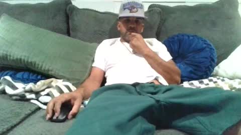 Snapshot of thatazguyaz chatting on October 28, 9:46 am thatazguyaz online show from October 28, 9:46 am