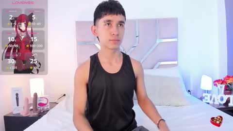 Thayler  online show from November 11, 11:21 am