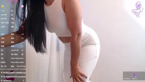 THAYSSA ROSS online show from November 22, 8:41 pm