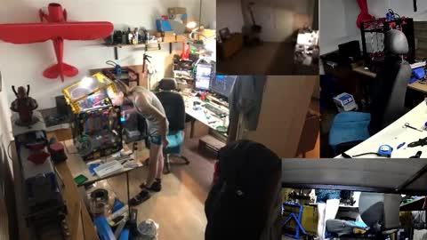 Michal online show from December 2, 6:03 pm