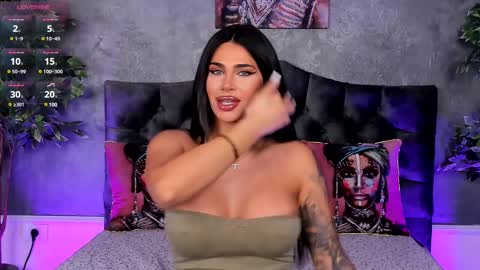 Snapshot of the_arabian_princess chatting on March 5, 4:13 am Aisha online show from March 5, 4:13 am