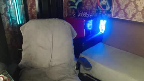 Snapshot of the_avengersgth chatting on May 23, 2:06 am thor lord online show from May 23, 2:06 am