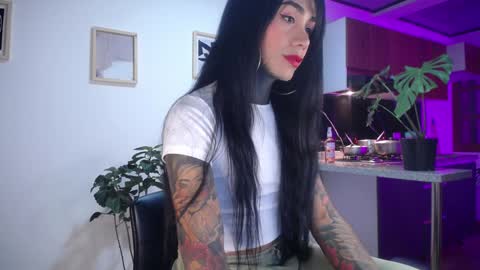 the girl of your dreams online show from December 24, 10:39 pm