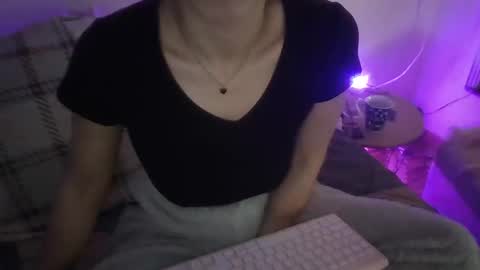 the crazy travellers online show from December 4, 7:39 am