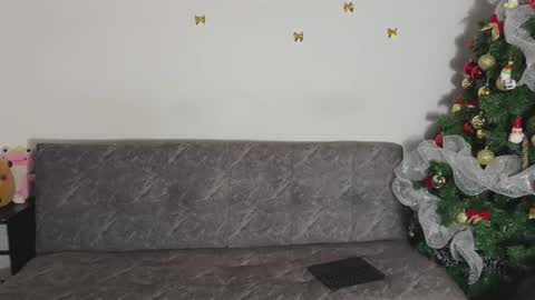 Snapshot of the_boys02 chatting on December 20, 7:54 pm the_boys02 online show from December 20, 7:54 pm