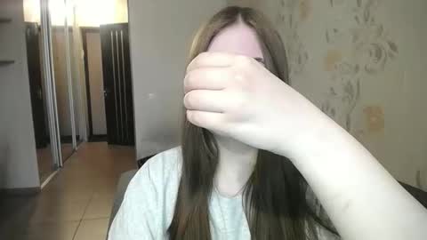 Snapshot of the_cherry_pie chatting on February 16, 12:01 pm the_cherry_pie online show from February 16, 12:01 pm