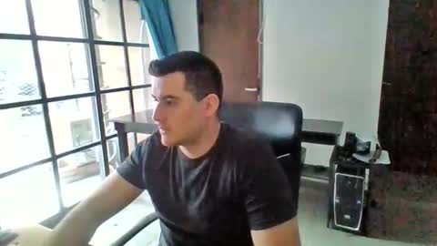 the_dark_knive_ online show from December 1, 9:42 pm