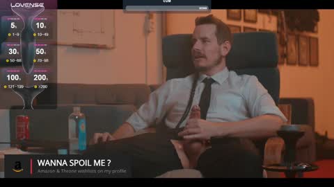 Snapshot of the_dilf chatting on February 27, 2:00 pm The DILF - online show from February 27, 2:00 pm