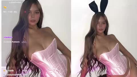 Snapshot of the_enchantressxx chatting on January 15, 7:26 am nabi butterfly online show from January 15, 7:26 am