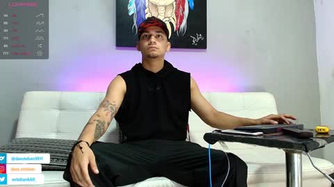 SCOTT  THEO  KAMERON  GENDERSON online show from January 12, 12:28 am