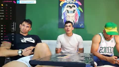 SCOTT  THEO  KAMERON  GENDERSON online show from September 9, 5:23 pm