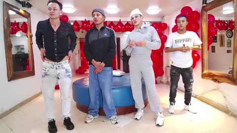 Snapshot of the_goodfellas chatting on February 13, 9:06 pm the goodfellas online show from February 13, 9:06 pm