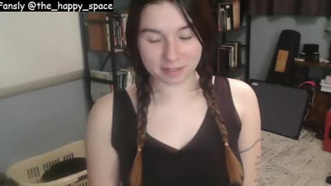 Snapshot of the_happy_space chatting on January 27, 3:15 am MATERNITY LEAVE online show from January 27, 3:15 am