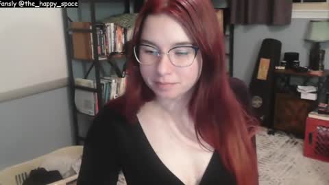 Snapshot of the_happy_space chatting on February 9, 3:11 am MATERNITY LEAVE online show from February 9, 3:11 am