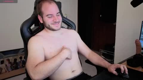 Snapshot of the_king74 chatting on October 20, 1:39 am the_king74 online show from October 20, 1:39 am