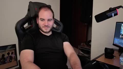 Snapshot of the_king74 chatting on November 7, 2:55 am the_king74 online show from November 7, 2:55 am