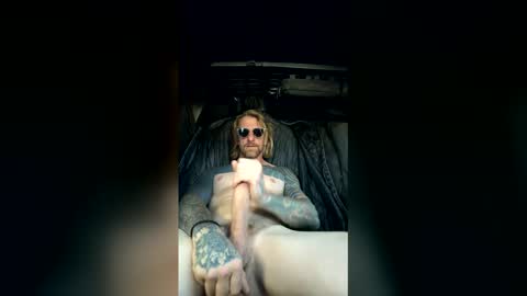 Snapshot of the_loneranger chatting on March 13, 12:28 am the_loneranger online show from March 13, 12:28 am