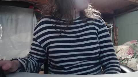 Ekye online show from November 25, 9:04 pm