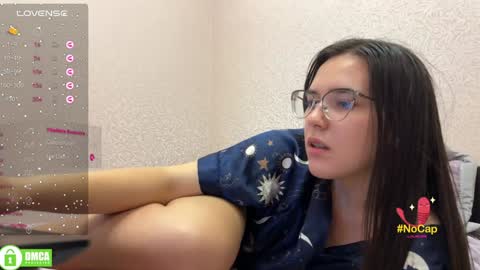 Alice online show from February 5, 7:10 pm