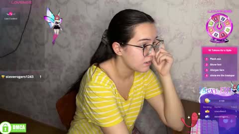 Snapshot of the_princese chatting on January 9, 2:20 pm Alice online show from January 9, 2:20 pm