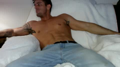 Snapshot of the_real_king_of_nv chatting on January 10, 10:50 am Your God online show from January 10, 10:50 am